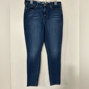 Signature by Levi’s Women’s High Rise Skinny Jeans, size 12M